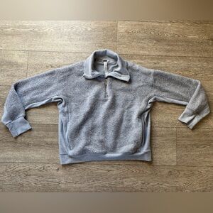 lululemon athletica Women’s size 8 Sherpa Gray sweater.